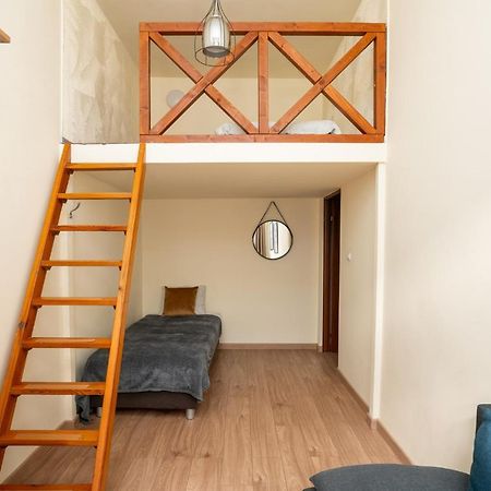 As Home 8-Osobowy Apartament W Rynku Breslavia Esterno foto